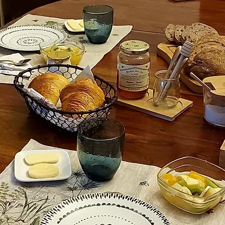 Maella En Normandie- Confort - Bed and Breakfast
